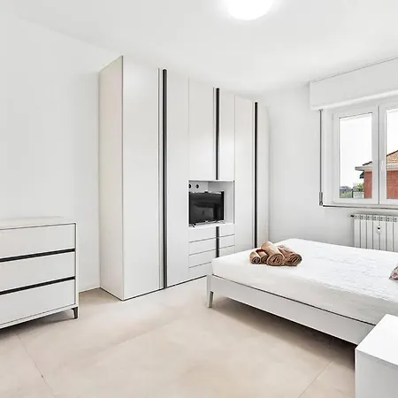 Alessia'S Flat - Caroli Apartment Milan Exterior photo